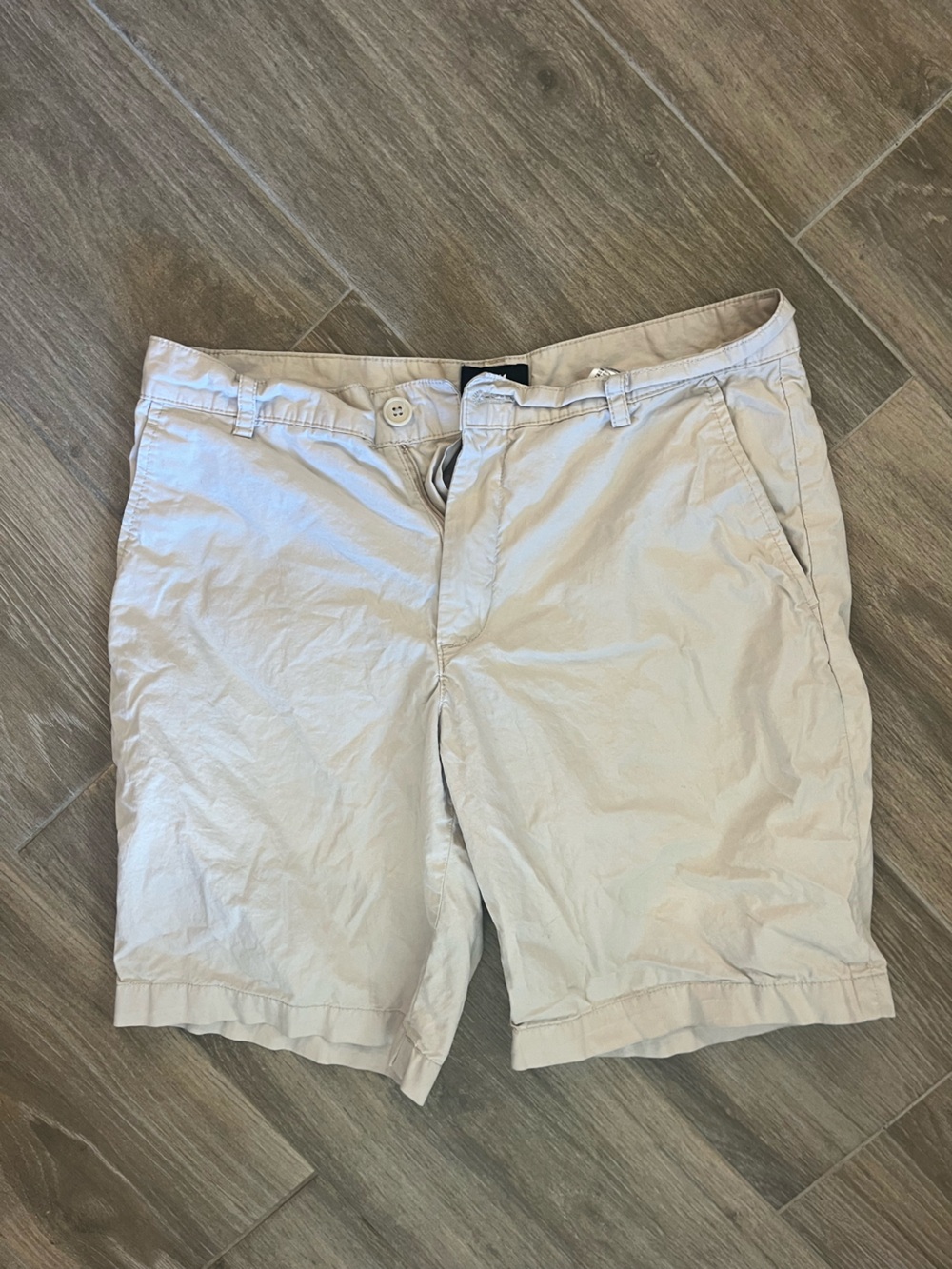H&M Light Beige Flat Front Men's Shorts